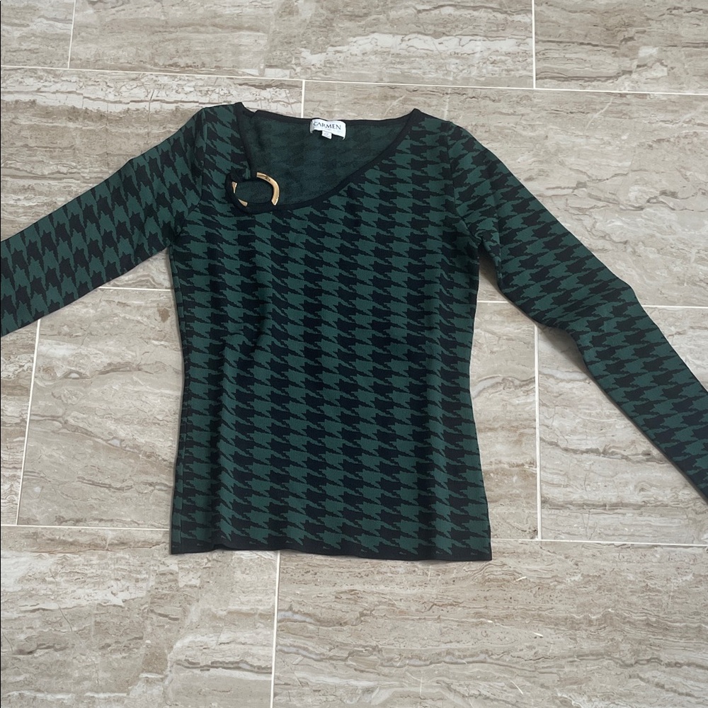 Carmen Marc Valvo Dark Green and Black Houndstooth Sweater